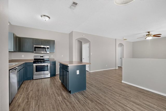 3010 Flint Axe Street SW, Albuquerque, NM 87121