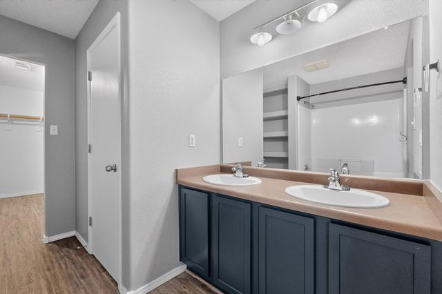3010 Flint Axe Street SW, Albuquerque, NM 87121