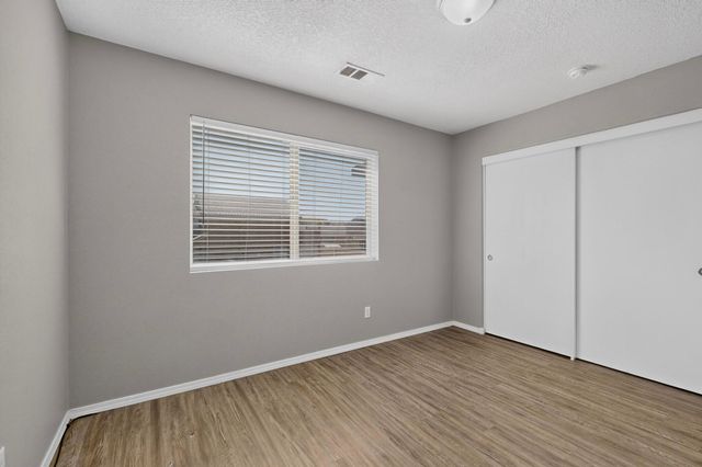 3010 Flint Axe Street SW, Albuquerque, NM 87121