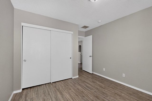 3010 Flint Axe Street SW, Albuquerque, NM 87121