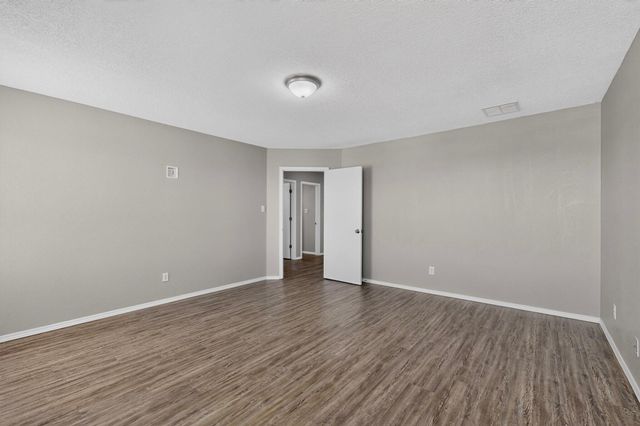3010 Flint Axe Street SW, Albuquerque, NM 87121