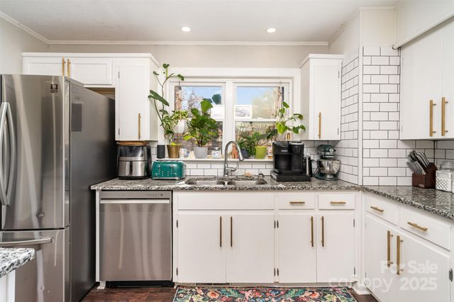 415 Brenda Drive, Albemarle, NC 28001