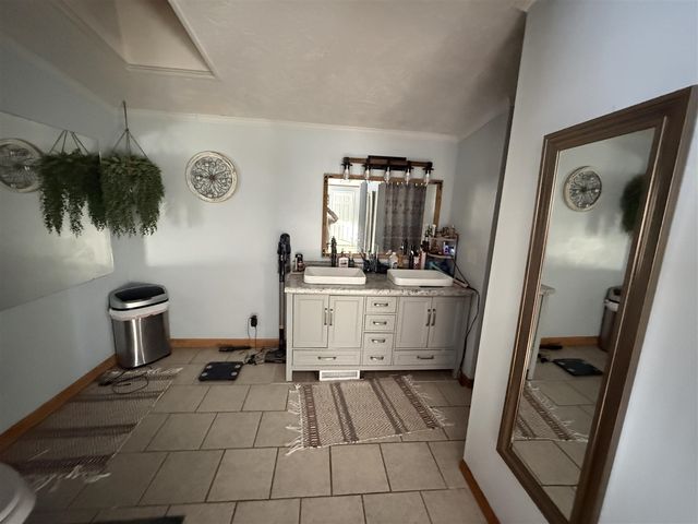 3766 Abbottsford Road, Update, MI 48049