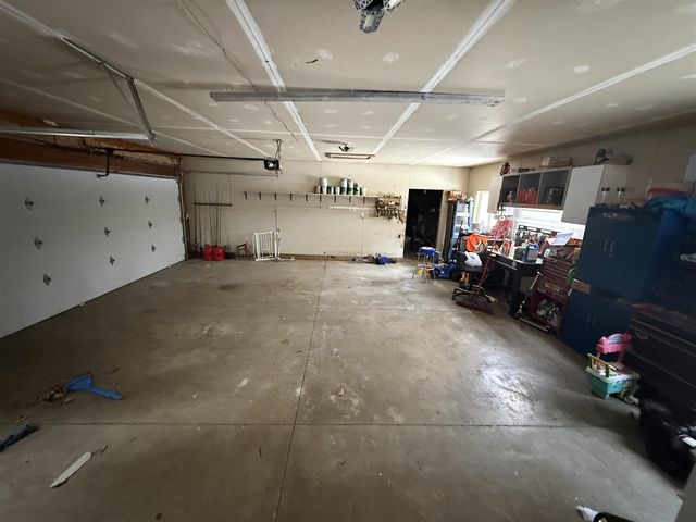 3766 Abbottsford Road, Update, MI 48049