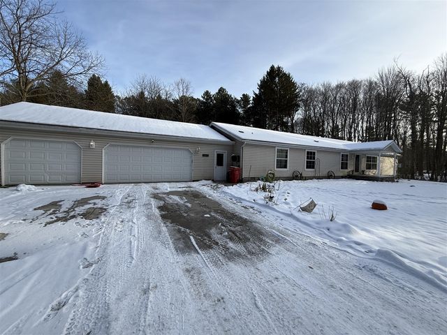 3766 Abbottsford Road, Update, MI 48049