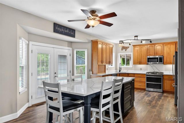 612 Royal Pine Court, Lake St Louis, MO 63367