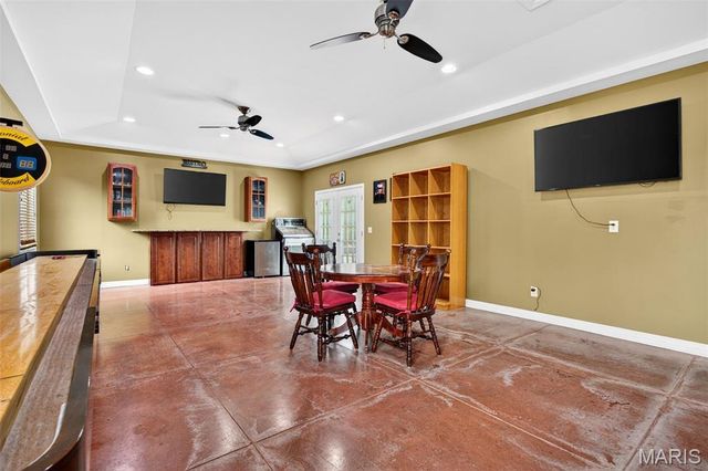 612 Royal Pine Court, Lake St Louis, MO 63367