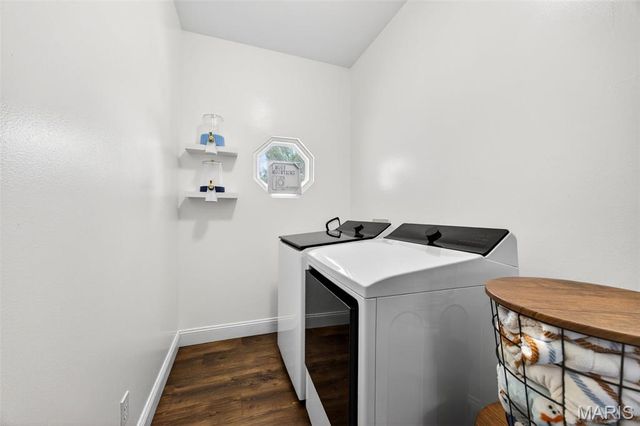 612 Royal Pine Court, Lake St Louis, MO 63367