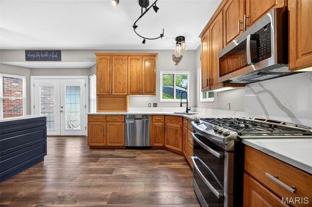 612 Royal Pine Court, Lake St Louis, MO 63367