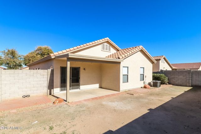 11823 W ROANOKE Avenue, Avondale, AZ 85392