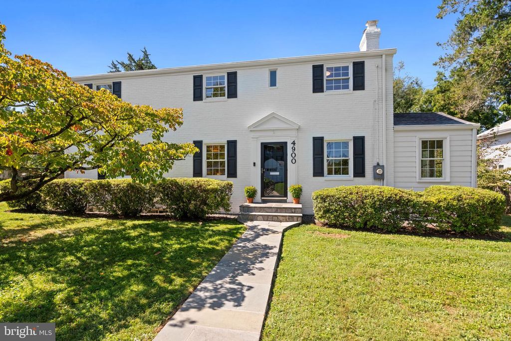 4900 MONTGOMERY AVE, Bethesda, MD 20816