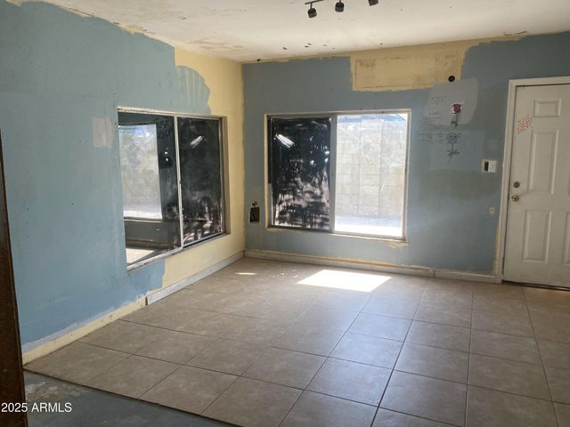 11615 N 39TH Drive, Phoenix, AZ 85029