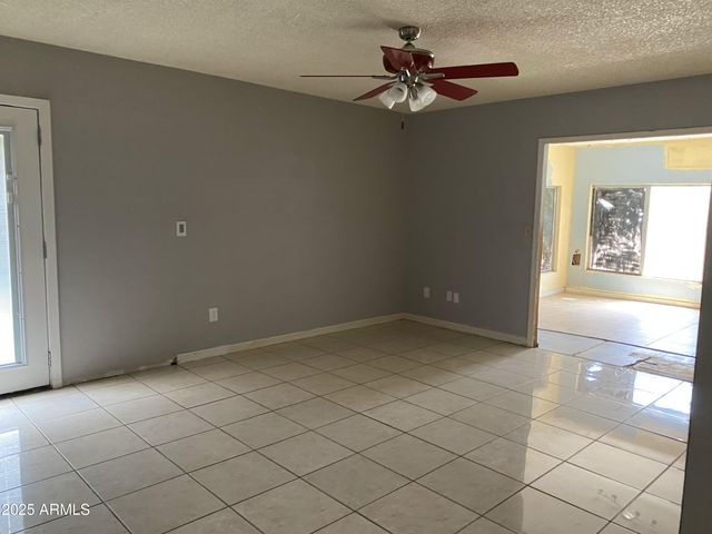 11615 N 39TH Drive, Phoenix, AZ 85029