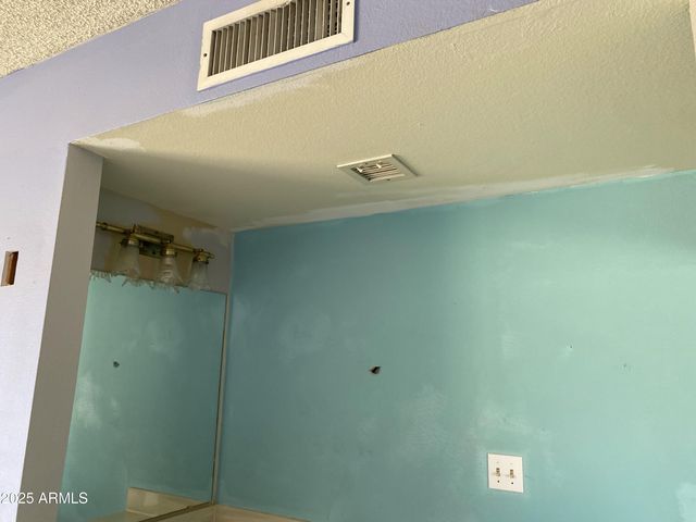 11615 N 39TH Drive, Phoenix, AZ 85029