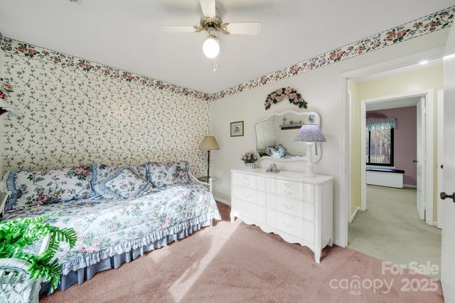 10518 Camelback Circle, Charlotte, NC 28226