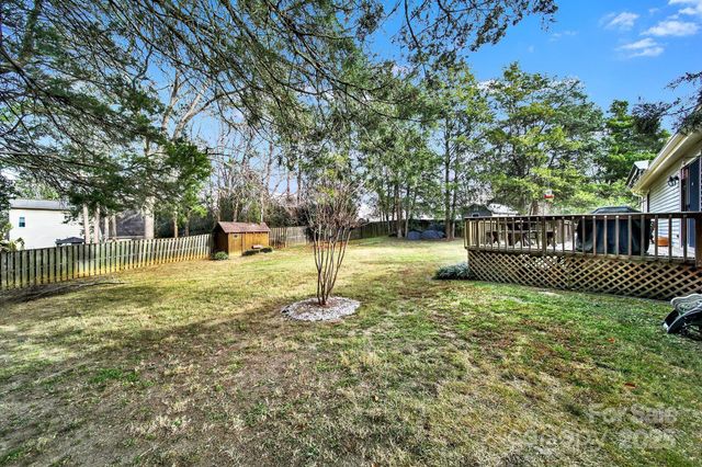 10518 Camelback Circle, Charlotte, NC 28226