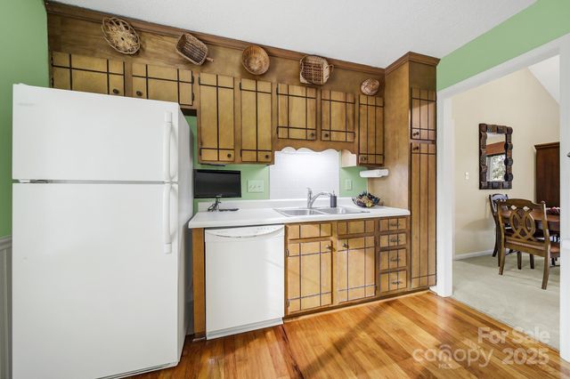 10518 Camelback Circle, Charlotte, NC 28226