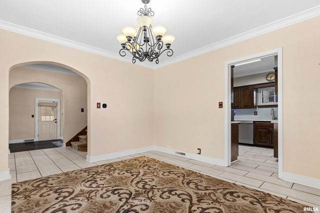 3007 N BIGELOW Street, Peoria, IL 61604