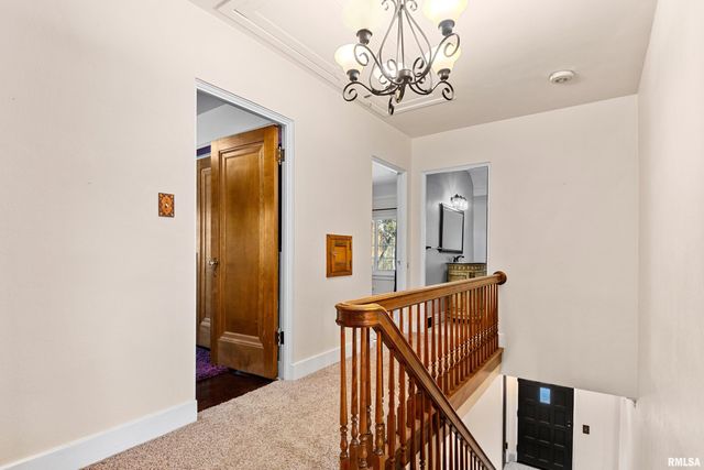 3007 N BIGELOW Street, Peoria, IL 61604