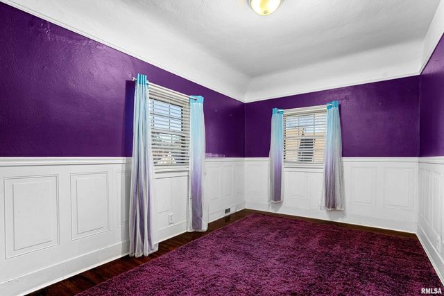 3007 N BIGELOW Street, Peoria, IL 61604