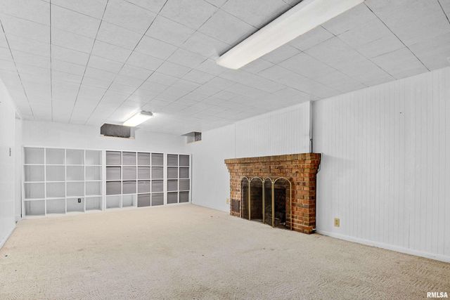 3007 N BIGELOW Street, Peoria, IL 61604