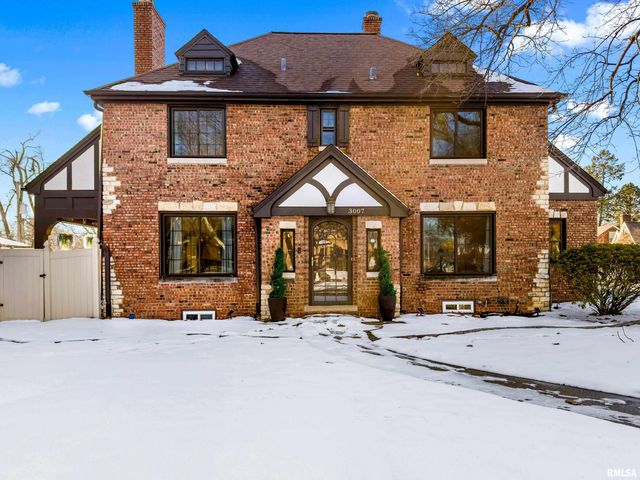 3007 N BIGELOW Street, Peoria, IL 61604