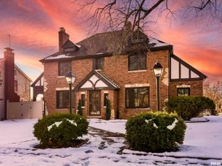 3007 N BIGELOW Street, Peoria, IL 61604