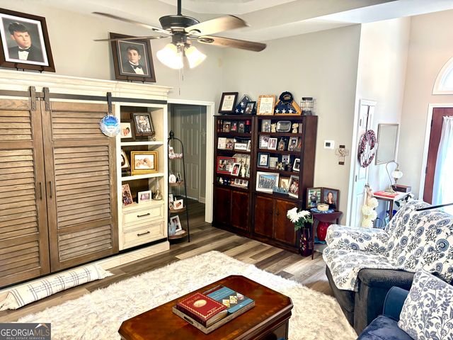 102 Troon Way, Lagrange, GA 30241