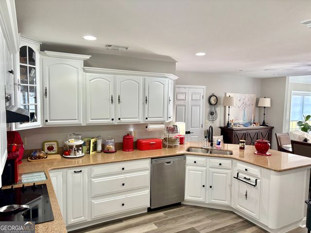 102 Troon Way, Lagrange, GA 30241