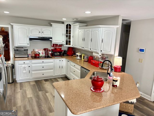 102 Troon Way, Lagrange, GA 30241