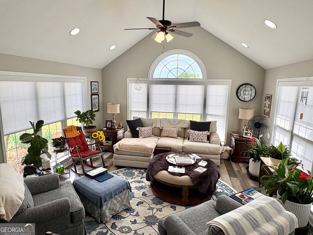 102 Troon Way, Lagrange, GA 30241