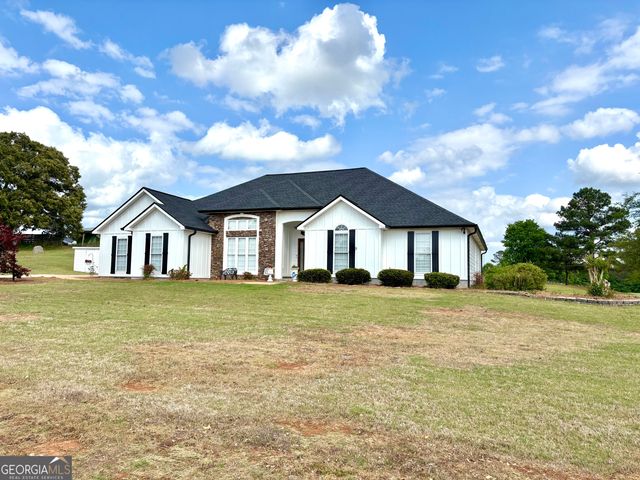 102 Troon Way, Lagrange, GA 30241