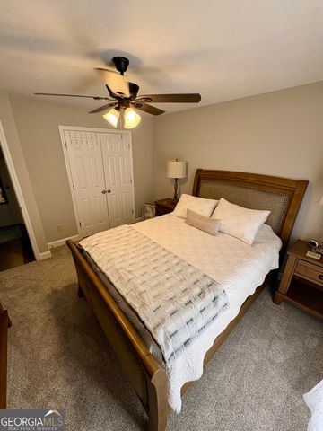 102 Troon Way, Lagrange, GA 30241