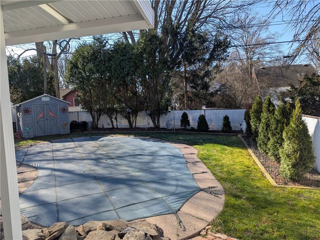 116 Grasmere Road, Lockport Town, NY 14094