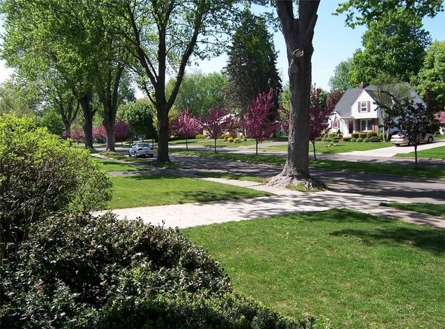 116 Grasmere Road, Lockport Town, NY 14094