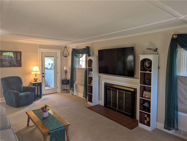 116 Grasmere Road, Lockport Town, NY 14094