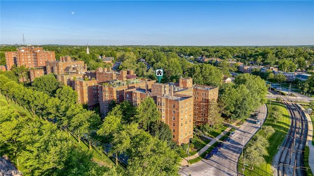 13500 Shaker Boulevard 203, Cleveland, OH 44120