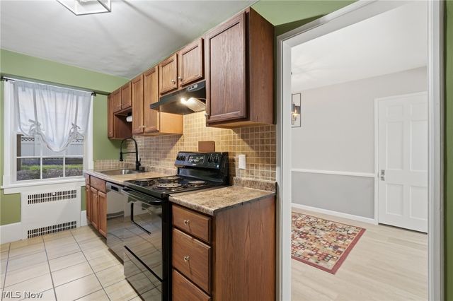 13500 Shaker Boulevard 203, Cleveland, OH 44120
