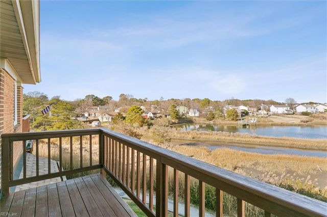 7 Mizzen CIR, Hampton, VA 23664