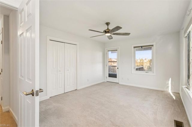 7 Mizzen CIR, Hampton, VA 23664