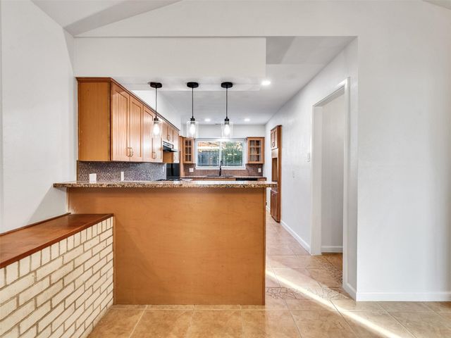 3504 80th Street Street, Galveston, TX 77551