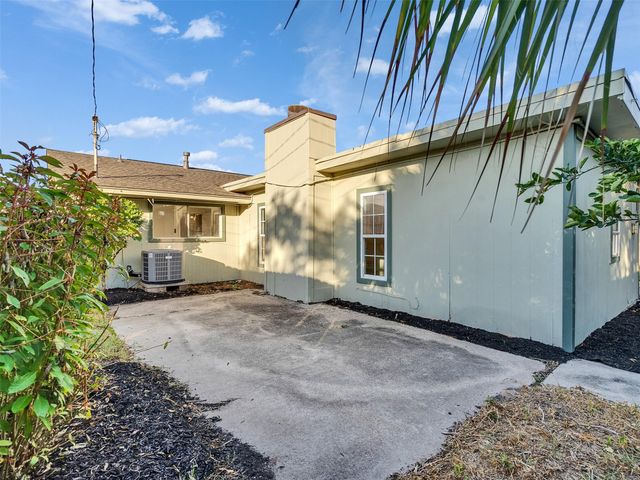 3504 80th Street Street, Galveston, TX 77551