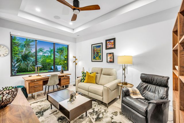 215 NE 28TH Court, Wilton Manors, FL 33334
