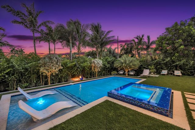 215 NE 28TH Court, Wilton Manors, FL 33334