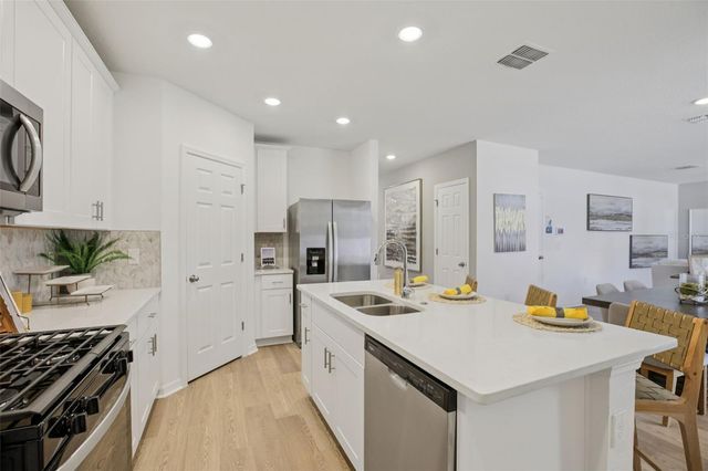 28005 POPPY COURT, Leesburg, FL 34748