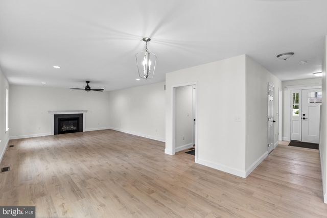 503 SPRUCE ST, Glassboro, NJ 08028