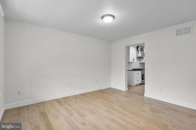 503 SPRUCE ST, Glassboro, NJ 08028