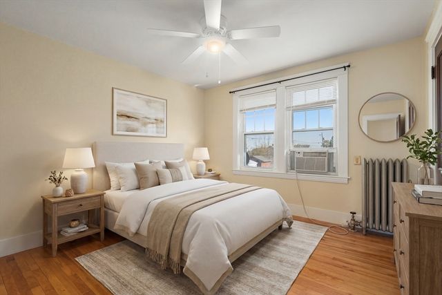 35 Boardman St, Worcester, MA 01606