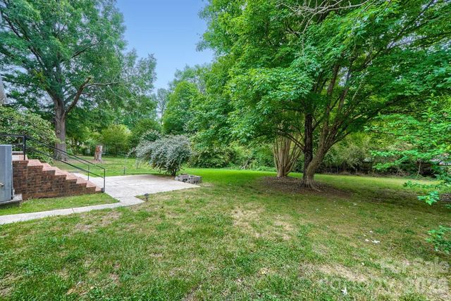 1628 Bonnie Lane, Charlotte, NC 28213