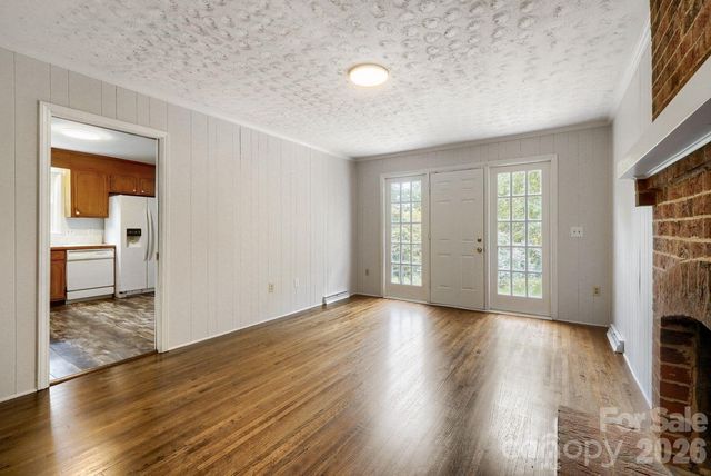 1628 Bonnie Lane, Charlotte, NC 28213